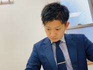 代表の井上琢也です