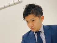 担当者：宅建取引士/井上