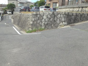 瀬戸市西松山町
